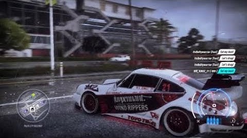 NFS HEAT A TOXIC DRAG RACER PULLED UP ON ME AND CHALLENGED ME TO A DRAG RACE HE LOST