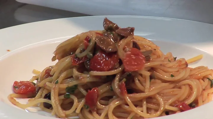 How to make Spaghetti alla Puttanesca by Theo Rand...