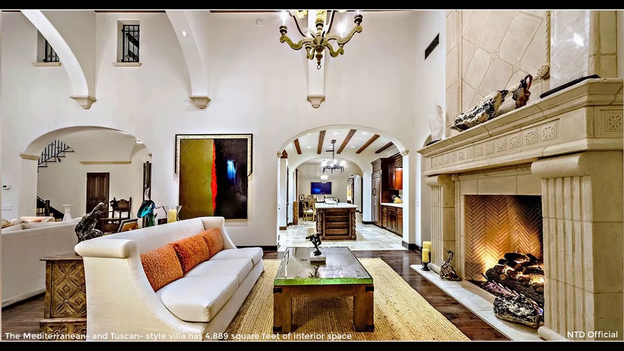 Villa Mediterranean and Tuscan style villa, La Quinta, California