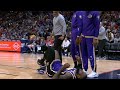 LeBron James gives Lakers fans a massive injury scare with ankle tweak