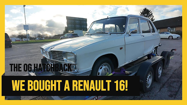 We bought a Renault 16, the OG of hatchbacks!