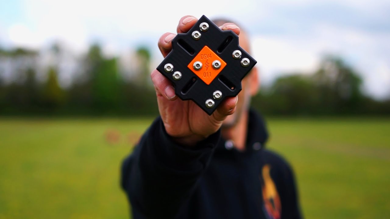 My 101 Dog Stake Tutorial, how to fly a quadline kite through a dog stake.