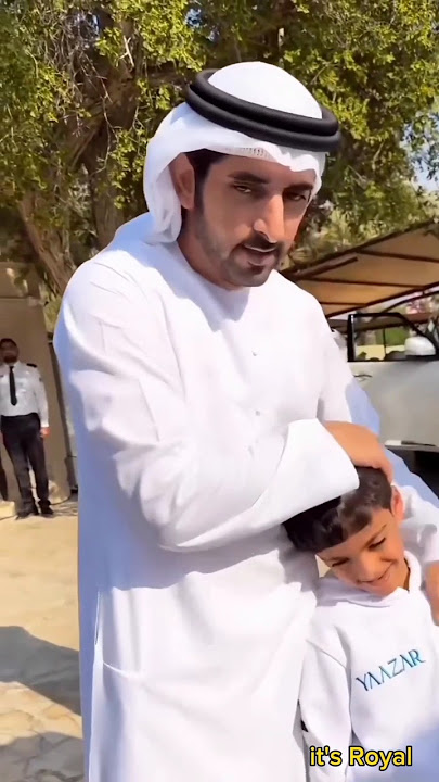 Dubai prince Hamdan with little kid fun #dubai #viral