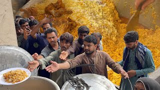 Langer Biryani Tariq Road Karachi | Huge Rush for Biryani | Free Biryani Street Food by Insane Food 3,700 views 6 months ago 5 minutes, 59 seconds