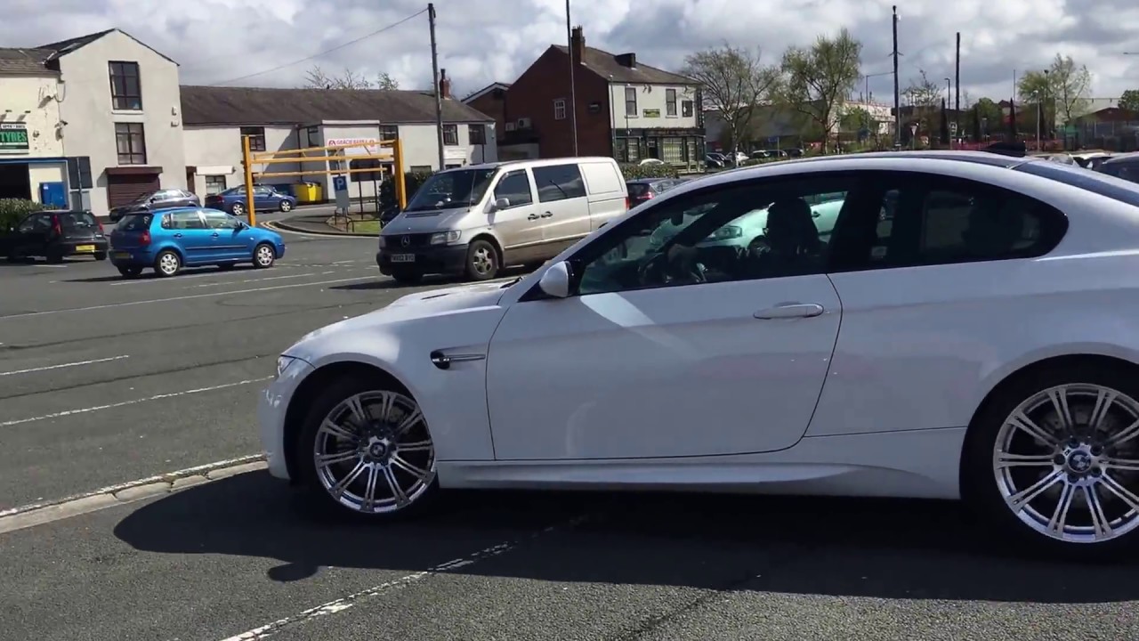 BMW e92 M3 Honk noise YouTube