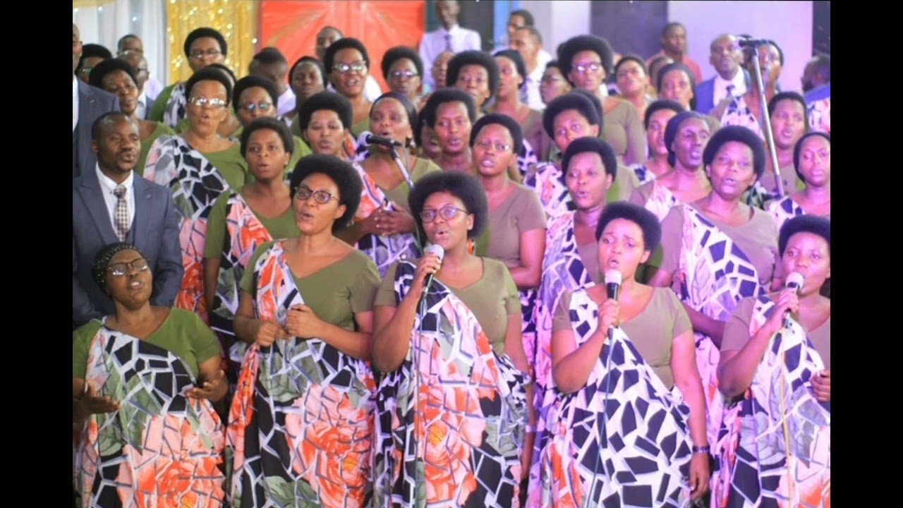 Komeza Usenge by Hoziana Choir