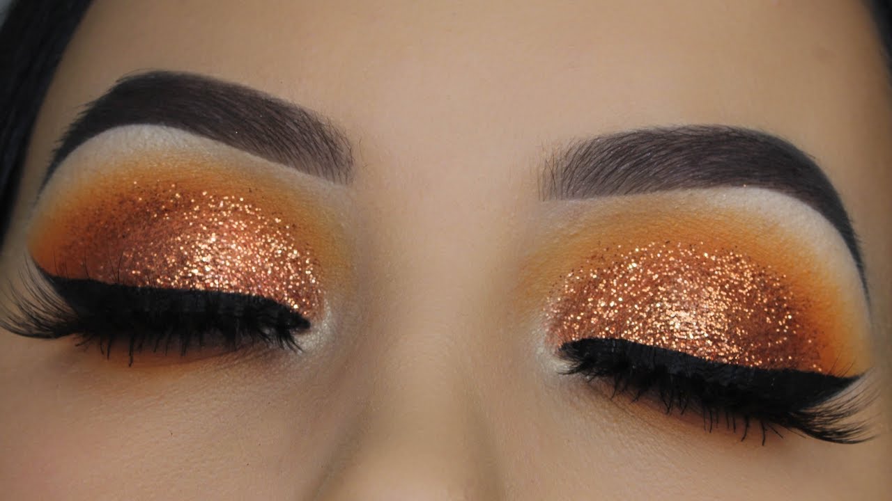 Featured image of post Yellow James Charles Makeup Looks Easy : James charles x morphe palette stargazer yellow neon dust urban decay heavy metal glitter liner in &#039;distortion&#039; rose and sparkle.