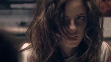 Effy Stonem Skins - Afraid (The Neighbourhood)