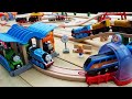 Brio train  wooden thomas smart tech sound course with station and bridge