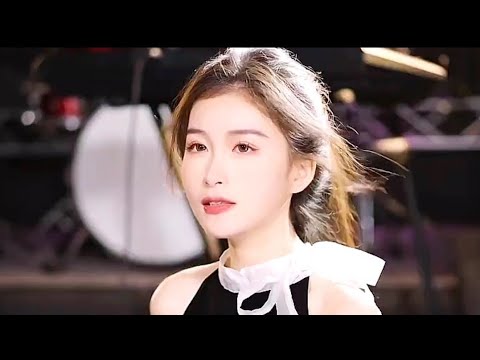 [MV] 《清空联系》 - #季彦霖 「清空有你的回忆，我会慢慢的消失在你世界里」 #清空联系  #音乐  #抖音MV  #抖音音乐  #新歌上线  #MV