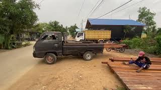 WOW !!! BAPAK SPESIALIS PANCUNG TONGKAT RUMAH DARI KAYU ULIN