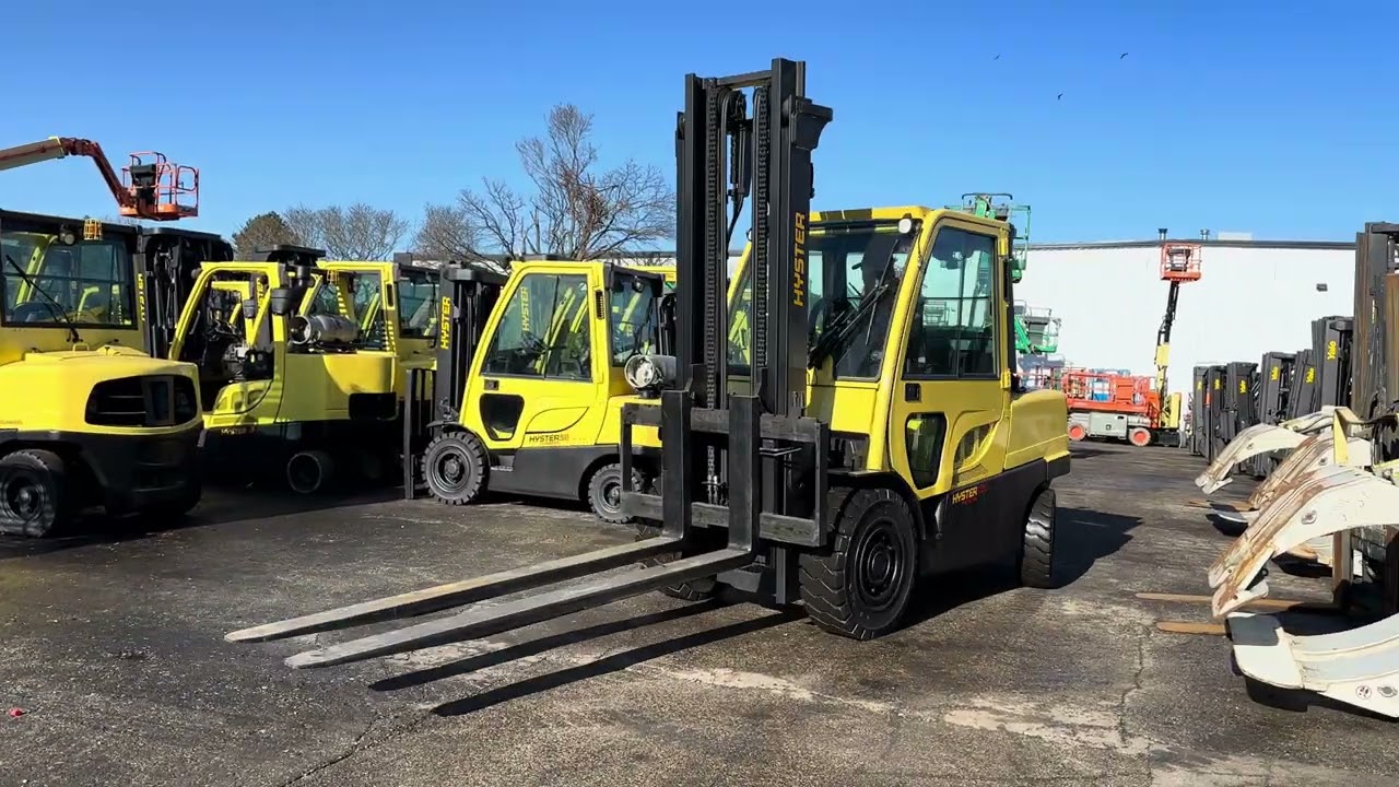 21’ HYSTER H120FT (Gas T) customer demo 