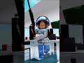 Ayudando a amiga �� #roblox #shorts #brookhaven #trending