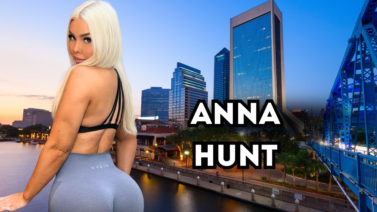 Anna Hunt Curvy Model Plus Size | Plus Size Fashion Influencers | Wiki