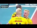 NO LOOK SPIKE !? Crazy Volleyball Spikes (HD)