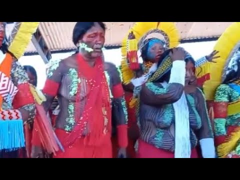 KUARUP Ritual de homenagem aos mortos ilustres - YouTube