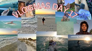 VLOGMAS DAY 17: unboxing, catching waves and food reviews