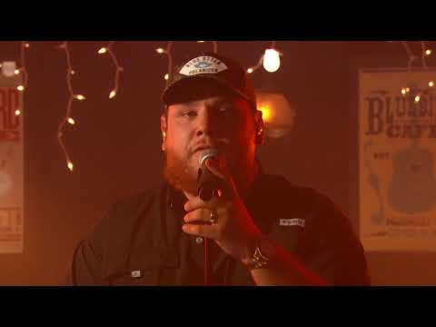 Luke Combs - Better Together (Live From the 55th ACM Awards)