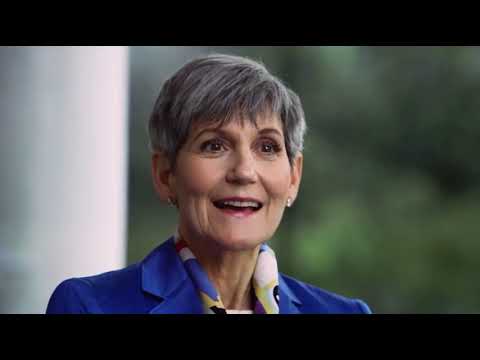 Линн Мак Таггарт, намерение