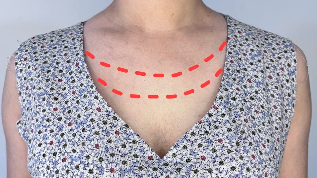 How to Reduce Perfectly a Large Neckline: Genius sewing tips 🥰