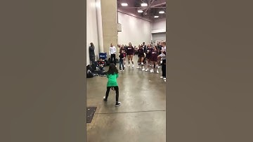 Little Kids Peppering! (VOLLEYBALL)