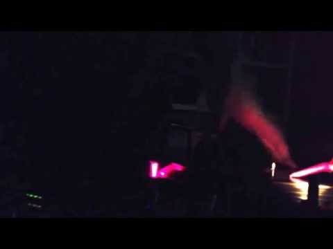 Dyrge 75 seconds of skratching 06/27/14.