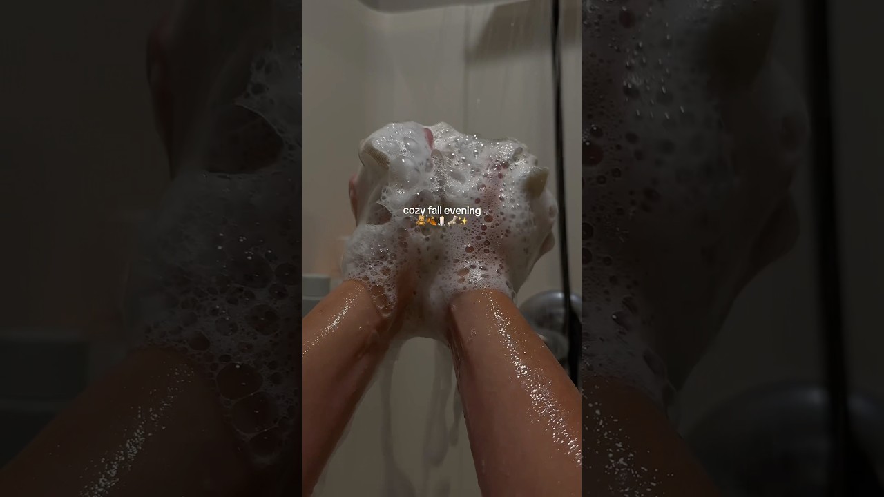 cozy friday night in🍂🤎 