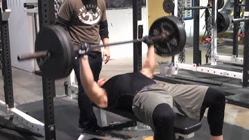 DeFrancosGym.com: Brett "THOR" Roy benches 315 for REPS!