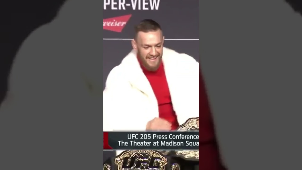 Conor McGregor Shows Up Late To Press Conference 👑😂