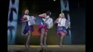 Маруся Marusya Brides group sexy girls play instrumental music группа Невесты