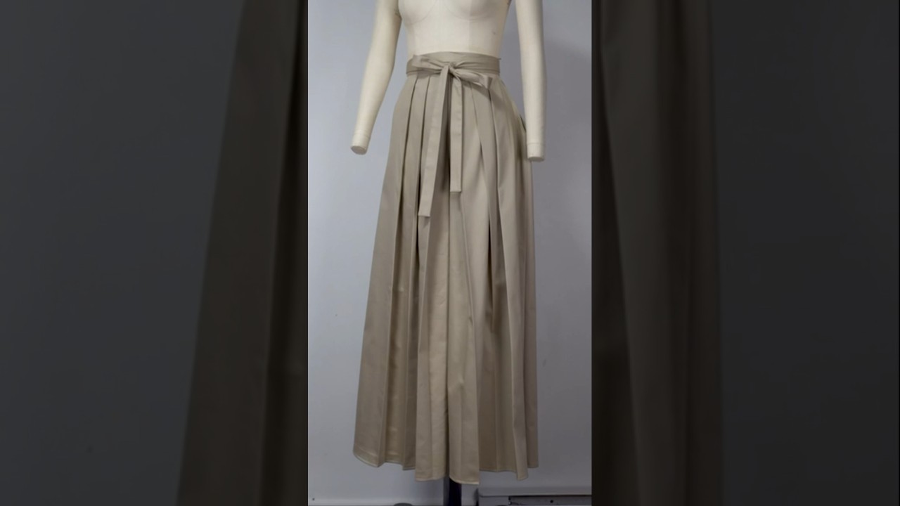 Pattern + tutorial on our website! #diycosplay #sewingtips #cosplaytutorial #hakama #hakamapants