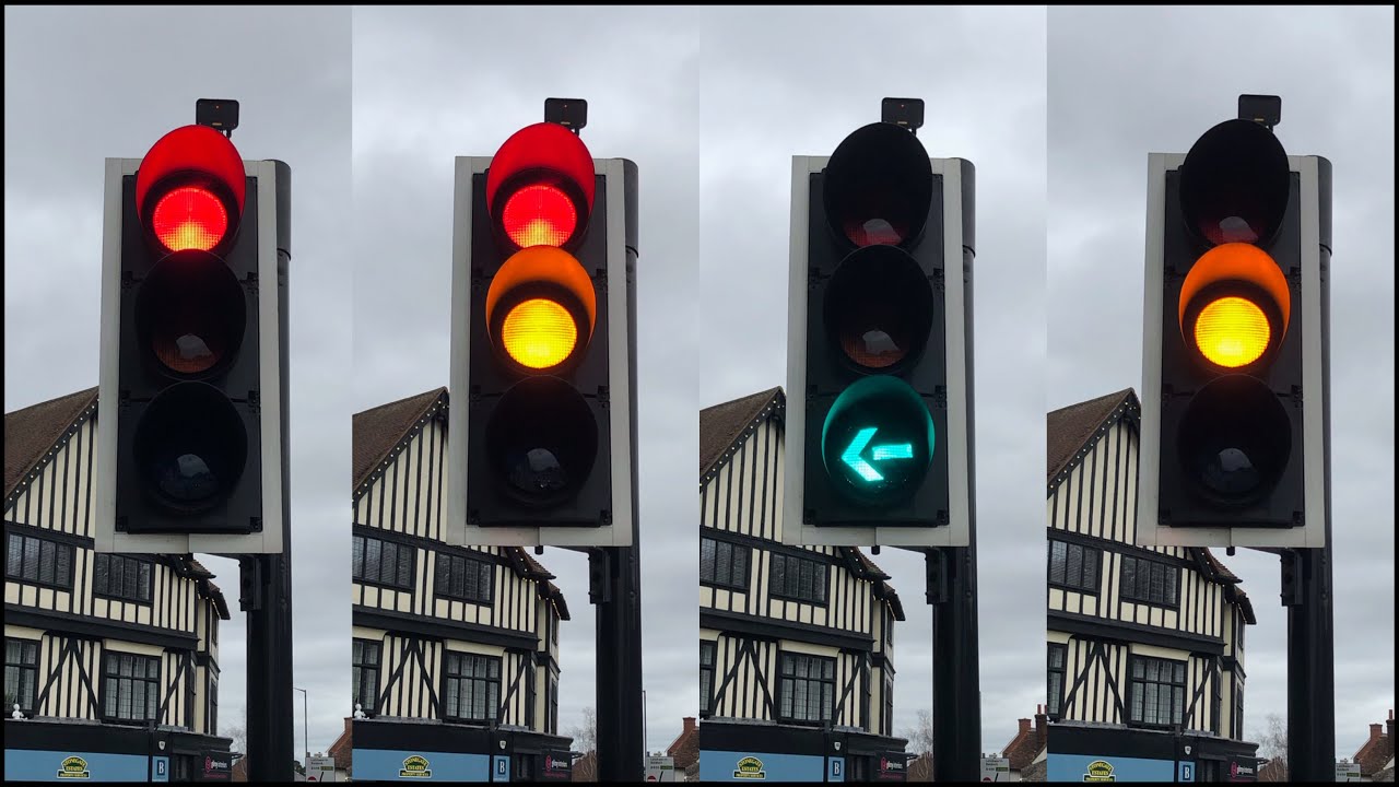 Hitchin: Queen Street B656 J/O Hermitage Road, PEEK TLED Traffic Lights