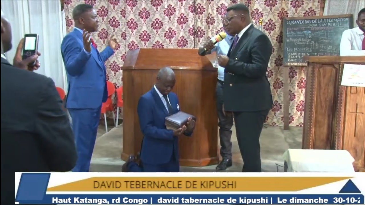 PREDICATION AVEC PAST GABRIEL MUTOMBO ET  ORDINATION DU PAST JOSEPH WA ILUNGA PAR LE PASTEUR WANGOYI