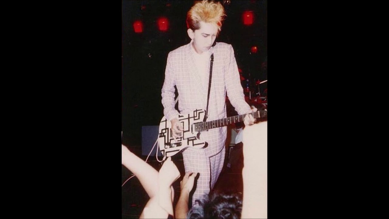 BOOWY / INSTANT LOVE（1983） - YouTube