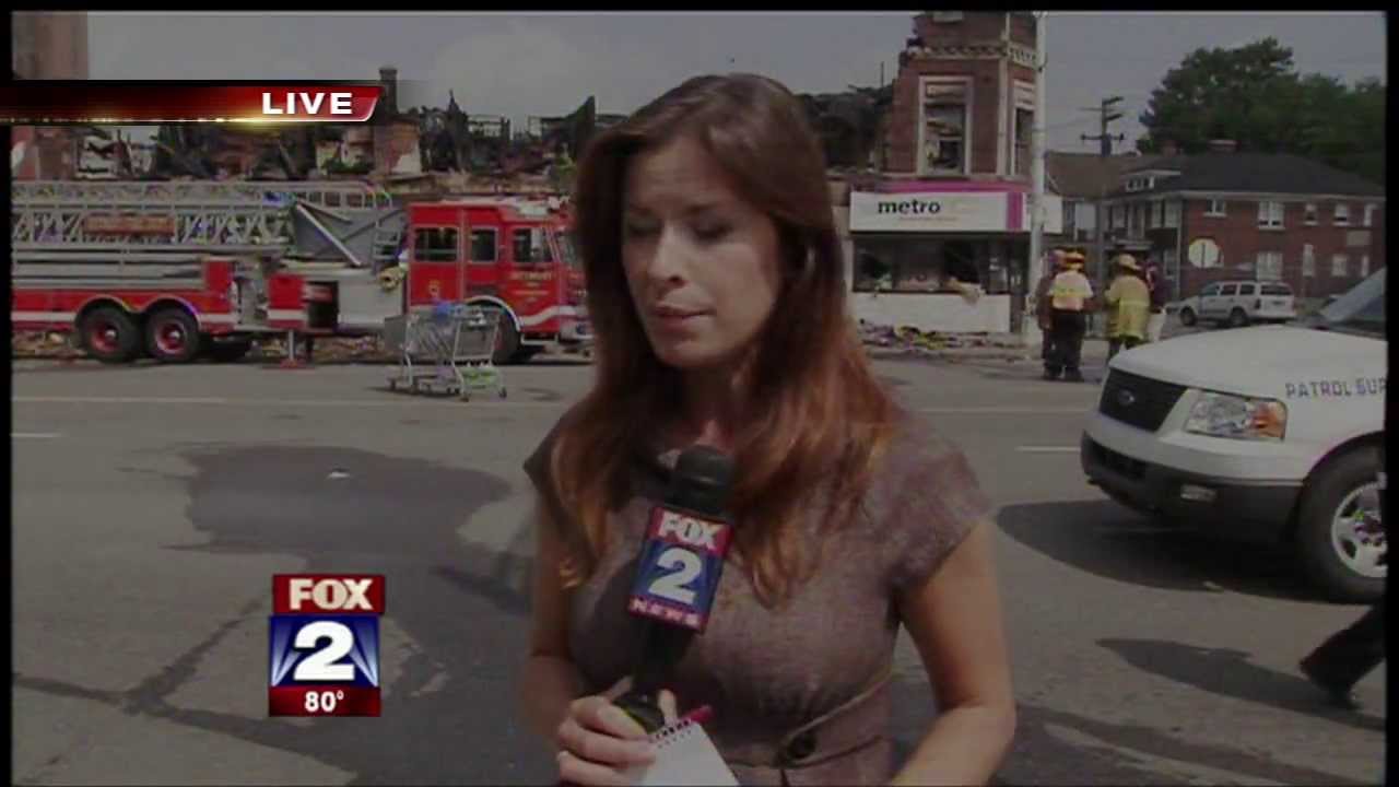 2010 08 13 AMY LANGE