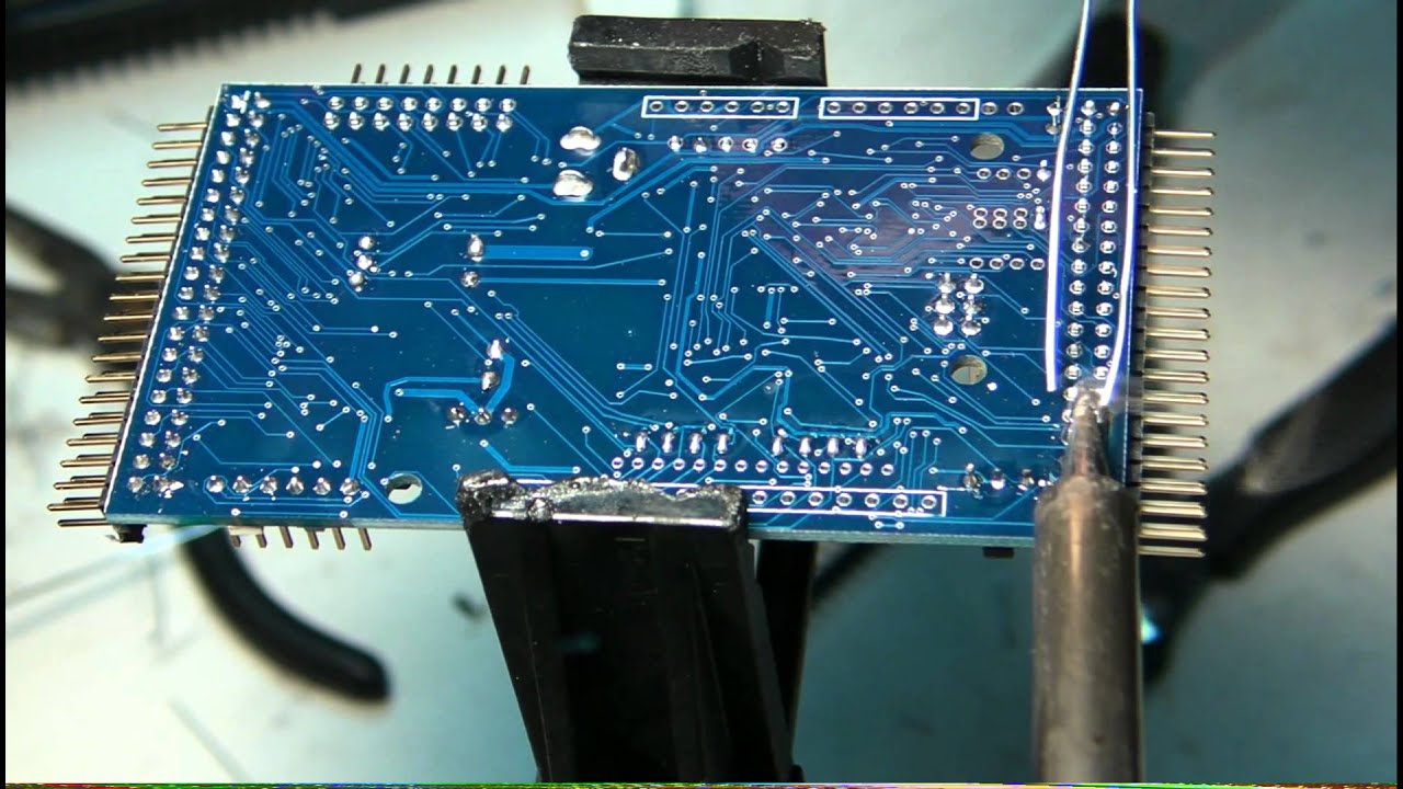 Thru hole speed soldering - YouTube