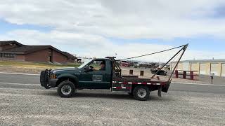 1999 Ford F350 XL Gin Pole Winch Truck