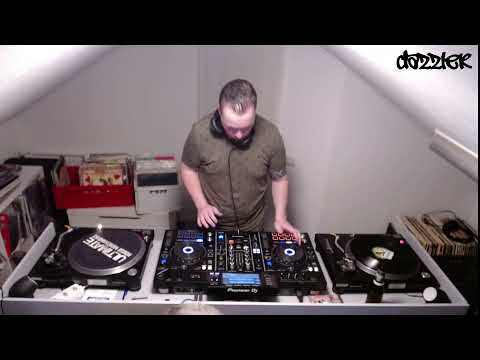 Dazzler's Wednesday Beats With The X-Ray dj's 23022022 part 1
