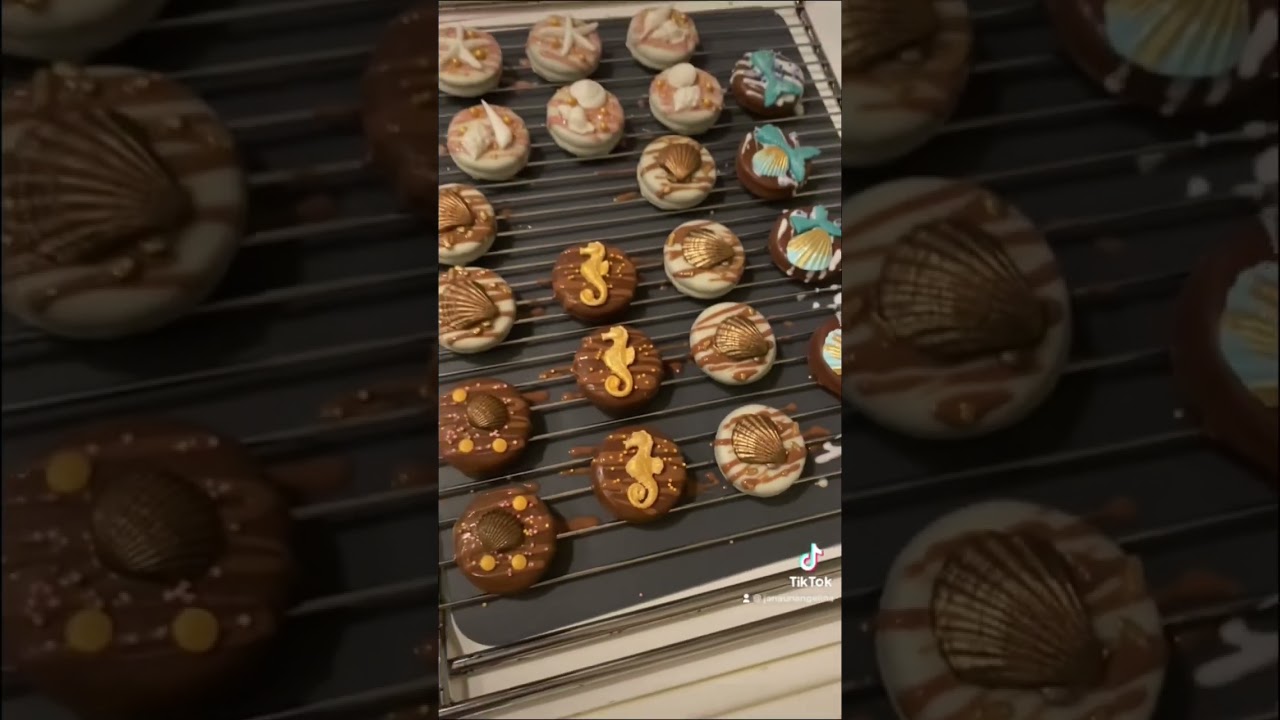 Under the sea treats 