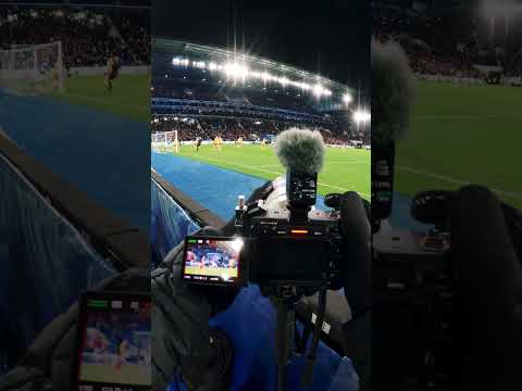 Dans les yeux du CM 👀