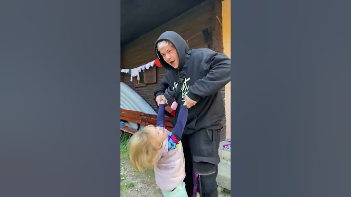 Arianka: “Táta je opičák!”😅
