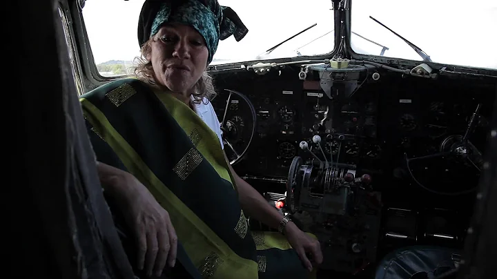 Anita Mays presents: An Autoflyography - Flygirl A...