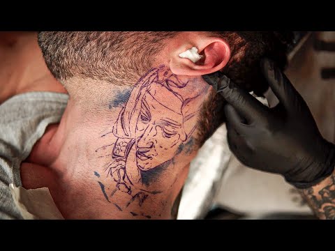 Vídeo: A Nova Tendência Da Tatuagem Sardenta