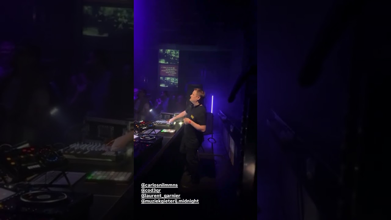 Carlos Nilmmns - Riviera Live 