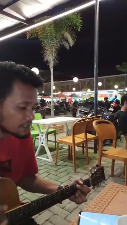 Suaranya Serak Serak basah YGY