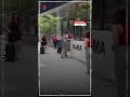أمريكية شجاعة وقفت في وجه مظاهرة صهيونية 