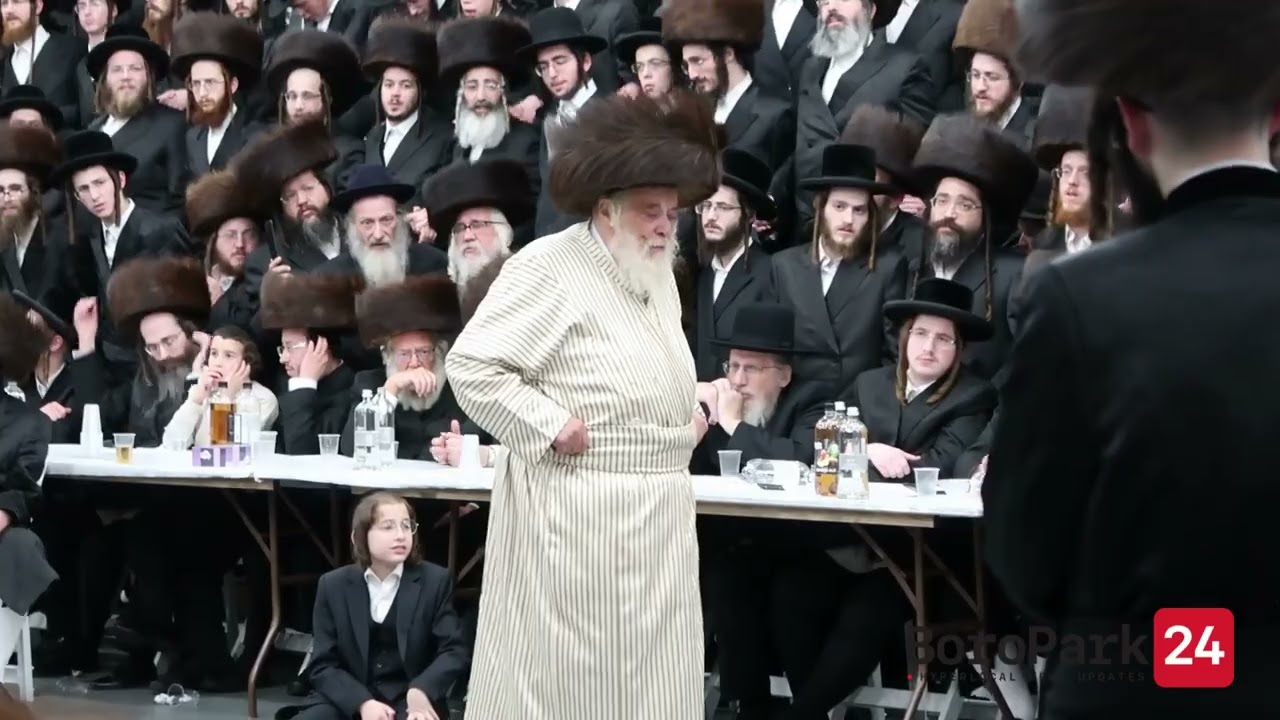 Wedding in the court of Toldos Aron, in Boro Park