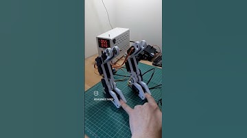 Testing servo easing with different speeds. #robotics #shorts