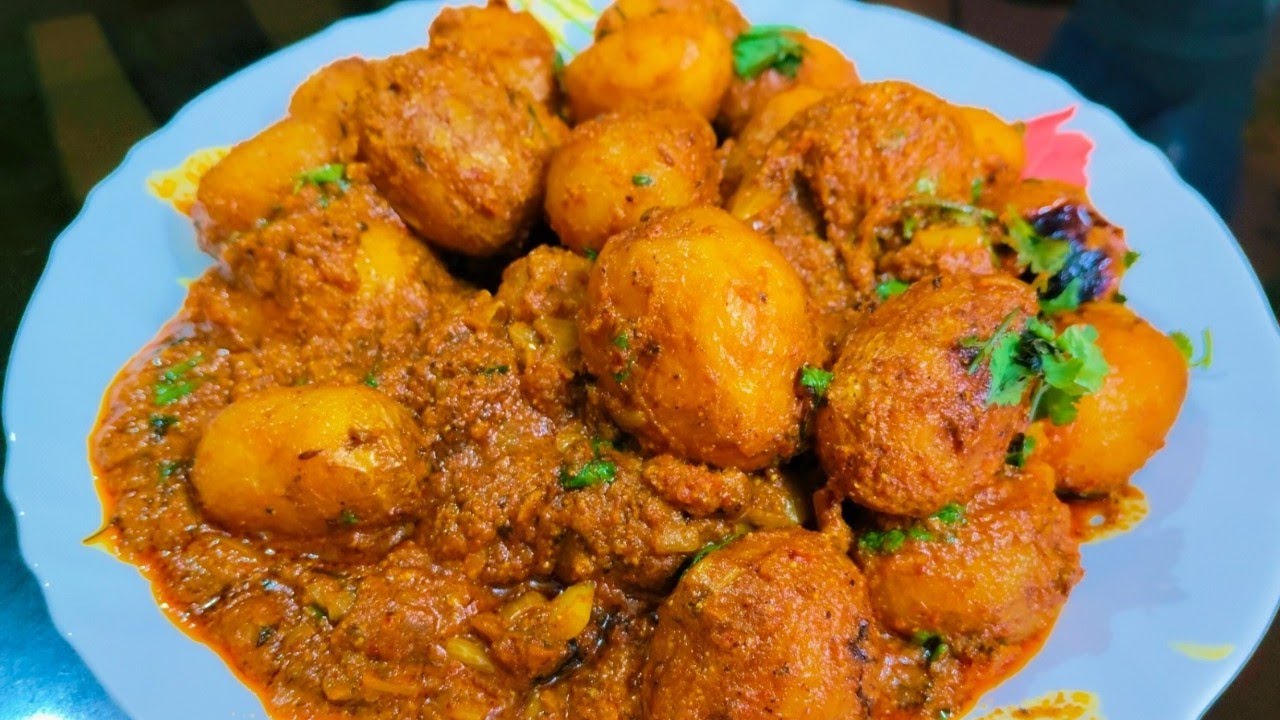 Notun Aloor dom recipe | নতুন ছোট আলুর দম - YouTube
