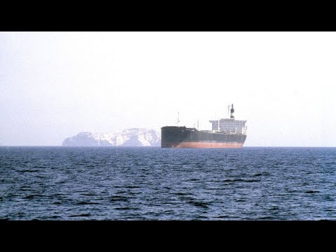 چرا ایران حتی با وجود درگیری مستقیم با اسرائیل تنگه هرمز را مسدود نخواهد کرد